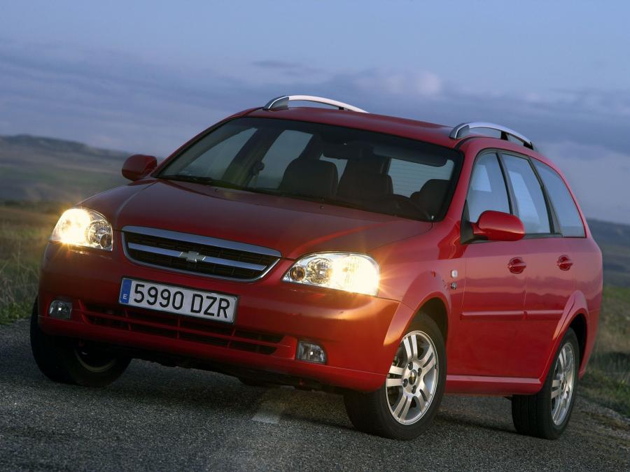 Chevrolet Nubira Station Wagon 2004 года  (фото 9 из 16)